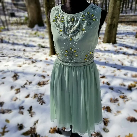 Modcloth Mint Green Beaded High/Low dress - Picture 1 of 5